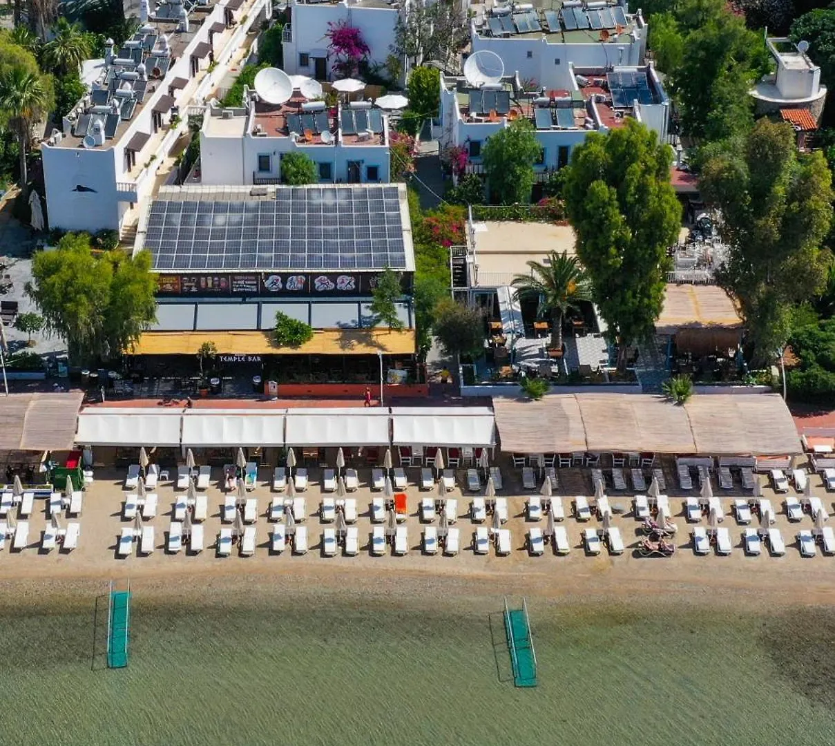 Manuela Boutique Hotel Битез